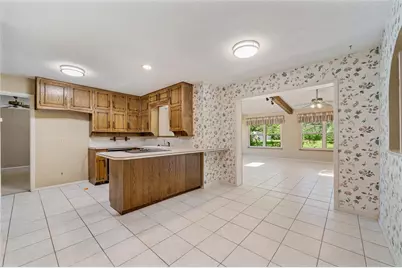 104 W Oak Valley Drive, Colleyville, TX 76034 - Photo 13