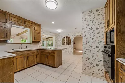 104 W Oak Valley Drive, Colleyville, TX 76034 - Photo 15