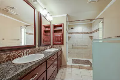 104 W Oak Valley Drive, Colleyville, TX 76034 - Photo 21