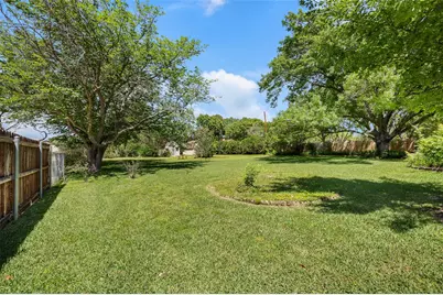 104 W Oak Valley Drive, Colleyville, TX 76034 - Photo 33