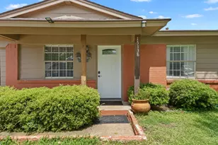 15138 Marsha Dr, Balch Springs, TX 75180 - Photo 3