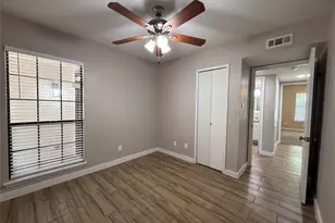 817 Camino Ct, Grand Prairie, TX 75052 - Photo 29