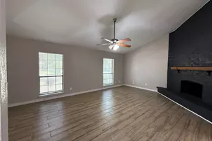 817 Camino Ct, Grand Prairie, TX 75052 - Photo 7
