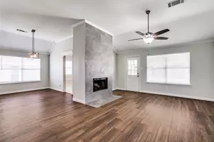 2724 Windswept Ln, Mesquite, TX 75181 - Photo 3