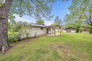 2322 Monteleon St, Grand Prairie, TX 75051 - Photo 31
