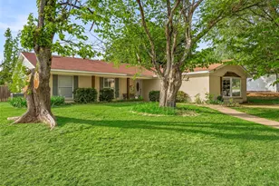 151 Chestnut St, Aledo, TX 76008 - Photo 3