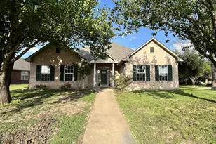2700 Boyd St, Ennis, TX 75119 - Photo 1