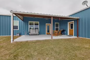 613 Kentucky Town Rd, Whitewright, TX 75491 - Photo 29