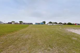 613 Kentucky Town Rd, Whitewright, TX 75491 - Photo 31