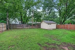 1805 Jackson Dr, Arlington, TX 76013 - Photo 21