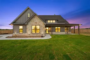 407 Lacek Mill Rd, China Spring, TX 76633 - Photo 1
