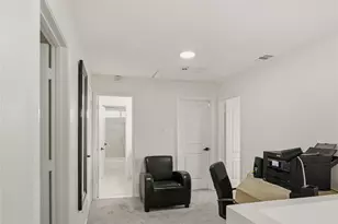 709 Gentry Dr, Arlington, TX 76018 - Photo 19