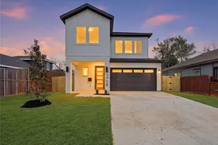 3708 Spence St, Dallas, TX 75215 - Photo 1