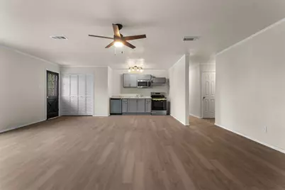 5618 Briarcrest Drive, Garland, TX 75043 - Photo 5