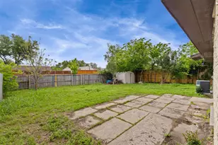 5618 Briarcrest Dr, Garland, TX 75043 - Photo 17