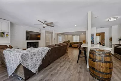 625 Caduceus Lane, Hurst, TX 76053 - Photo 7