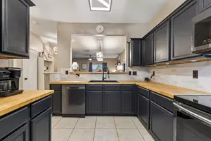 6341 Trinity Creek Dr, Fort Worth, TX 76179 - Photo 9