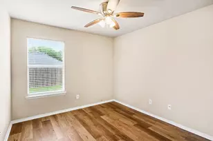 633 Horn St, Crowley, TX 76036 - Photo 19