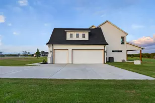 7798 Barber Rnch Rd, Fort Worth, TX 76126 - Photo 37