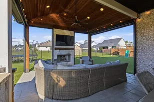 191 Stirling Dr, Argyle, TX 76226 - Photo 5
