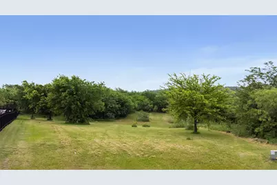 1207 Tulip Court, Grand Prairie, TX 75104 - Photo 3