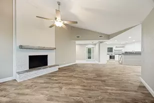 2121 E Pecan Ln, Plano, TX 75074 - Photo 7