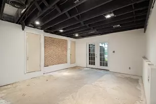 2121 E Pecan Ln, Plano, TX 75074 - Photo 25