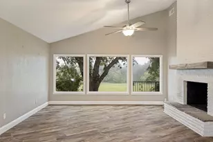 2121 E Pecan Ln, Plano, TX 75074 - Photo 9