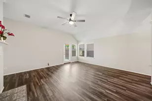 15525 Landing Creek Ln, Fort Worth, TX 76262 - Photo 15