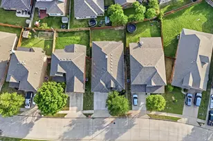 15525 Landing Creek Ln, Fort Worth, TX 76262 - Photo 5