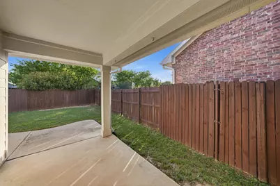 15525 Landing Creek Lane, Fort Worth, TX 76262 - Photo 27