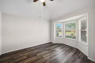 15525 Landing Creek Ln, Fort Worth, TX 76262 - Photo 7