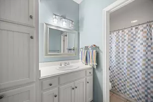 1712 Bent Tree Ct, Granbury, TX 76049 - Photo 23