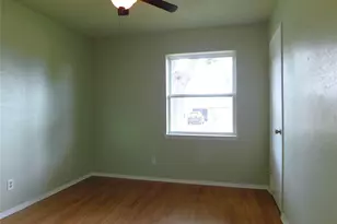119 Bluebird Cir, Denton, TX 76209 - Photo 13