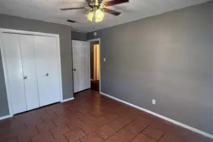 708 E Pecan St, Hurst, TX 76053 - Photo 11