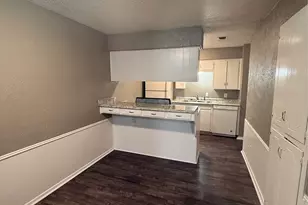 708 E Pecan St, Hurst, TX 76053 - Photo 5