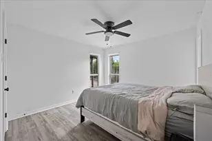 3925 Greenhills Ct W, Irving, TX 75038 - Photo 9