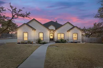 102 Rancho Del Lago Lane, Morgans Point Resort, TX 76513 - Photo 3
