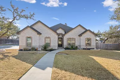 102 Rancho Del Lago Lane, Morgans Point Resort, TX 76513 - Photo 1