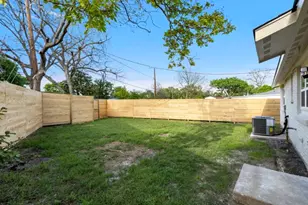 4633 Lynnacre Dr, Dallas, TX 75211 - Photo 23
