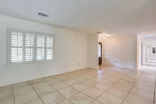 104 Wildwood Ct, Azle, TX 76020 - Photo 11