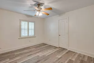 104 Wildwood Ct, Azle, TX 76020 - Photo 27