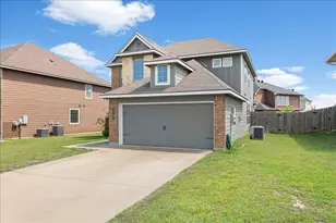 10205 Mickler Ln, Waco, TX 76708 - Photo 3
