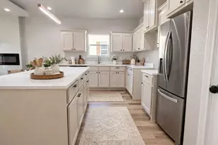 1124 Jones St, Greenville, TX 75401 - Photo 3