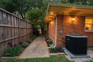 8832 Antrim Dr, Dallas, TX 75218 - Photo 37