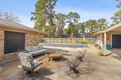 1302 W Sabine Street, Carthage, TX 75633 - Photo 27