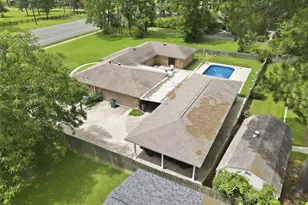 1302 W Sabine St, Carthage, TX 75633 - Photo 7