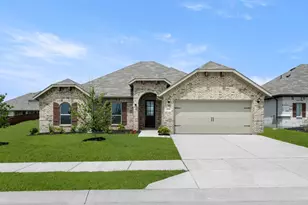325 Comfort Dr, Godley, TX 76044 - Photo 1