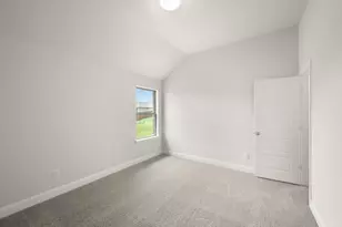 325 Comfort Dr, Godley, TX 76044 - Photo 21