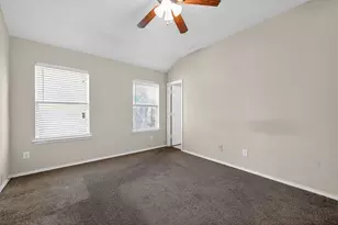 1715 Reynolds St, Lancaster, TX 75134 - Photo 17